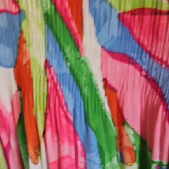 Colorful Abstract Women's Top - Picture 4 of 7